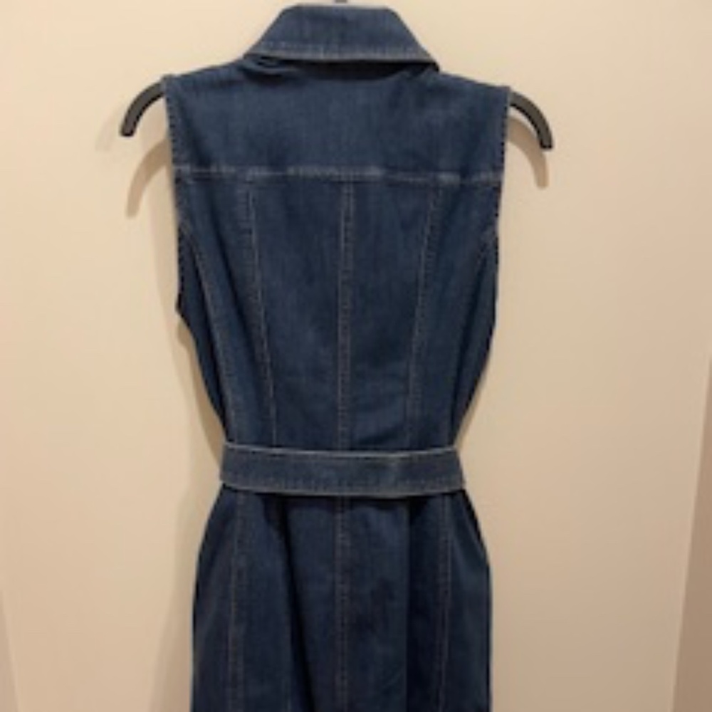 WHBM Sleeveless Denim Dress - Size 8 - NWT - Picture 6 of 14